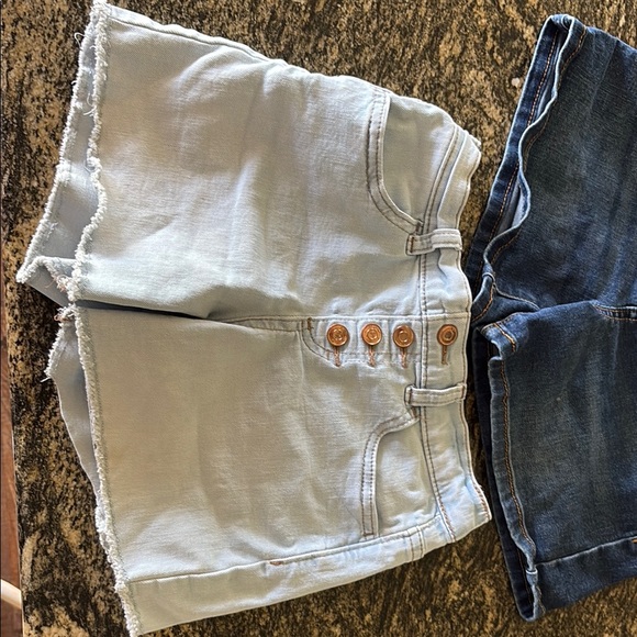 Girls Stylish Denim Shorts Set - Blue and Light Blue 7/8 - Picture 2 of 7